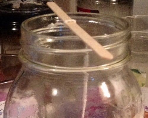 Mar a nì thu coinneal ùr bho na seann choinnlean agad_1
