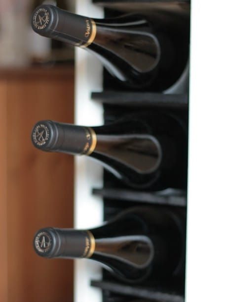 Pārveidots un atkārtoti izgudrots CD Rack To Wine Rack_11